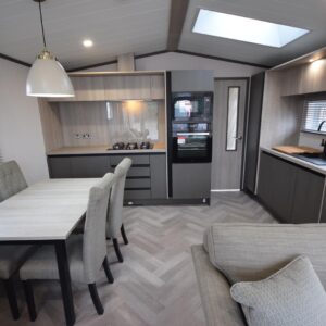 PRE-ORDER | 2027 Victory Lakewood Lodge | 42×14 Residential BS3632 | 2 beds