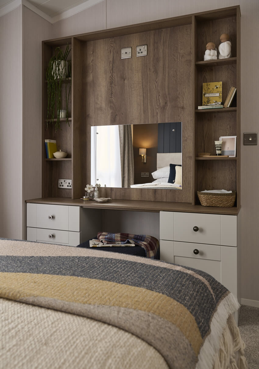 edmonton-main-bedroom-dressing
