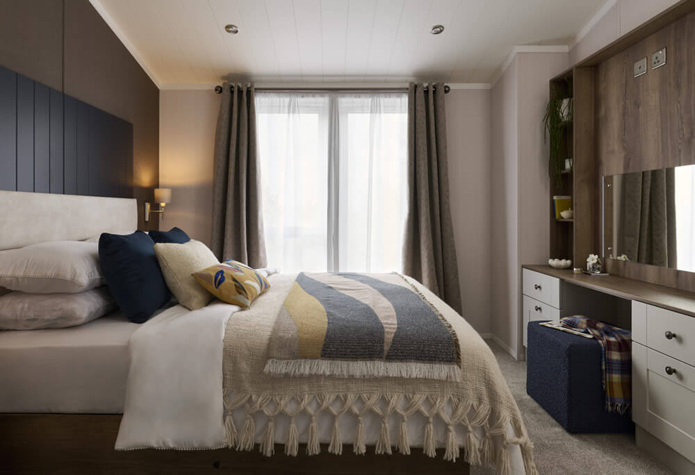 edmonton-main-bedroom