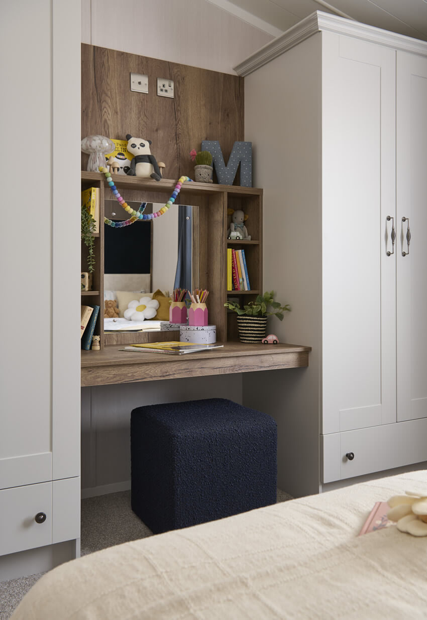 edmonton-twin-bedroom-dressing