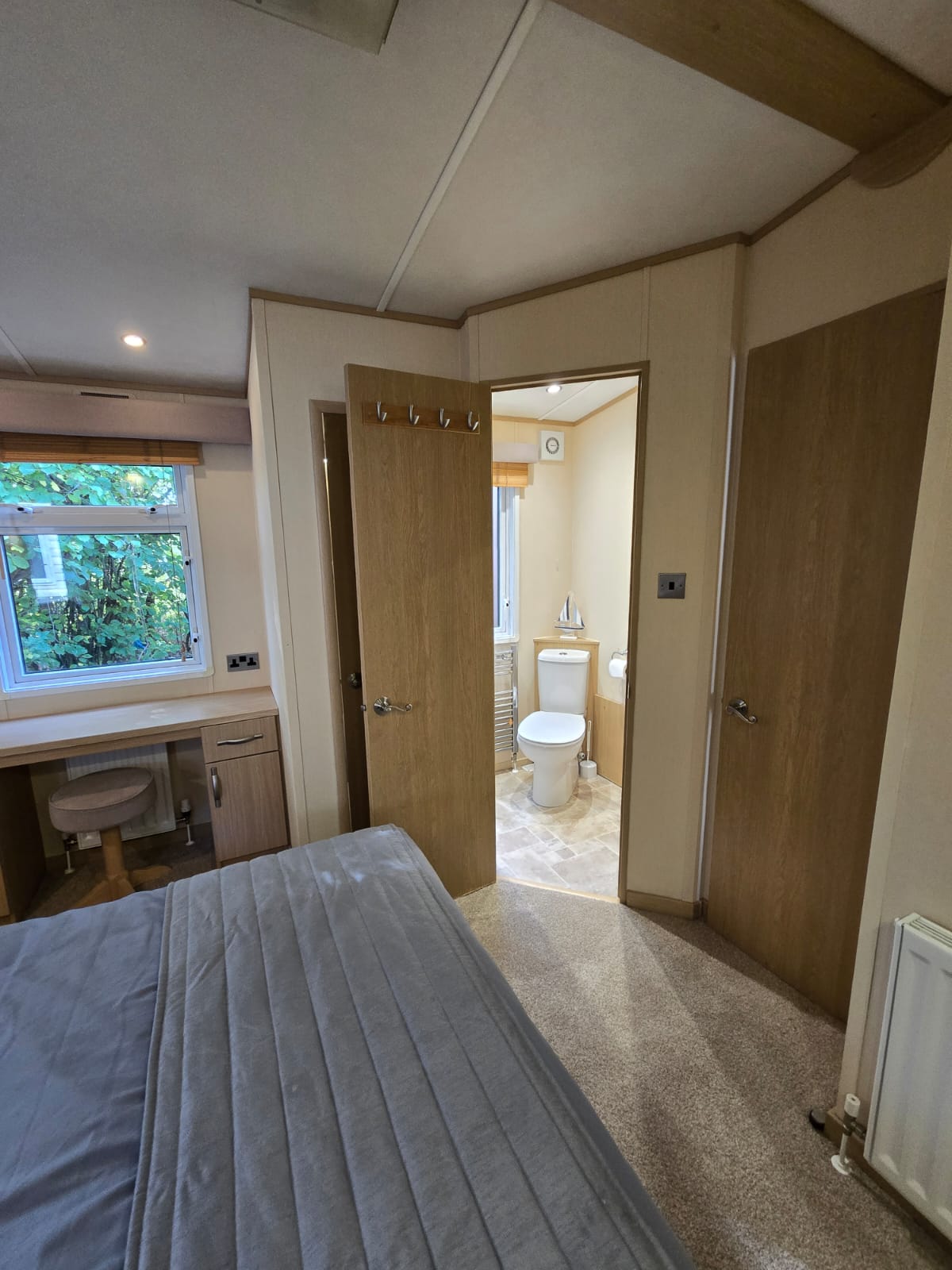 a1faa4f2-d4da-4c70-96fc-0bacbbaf19d7