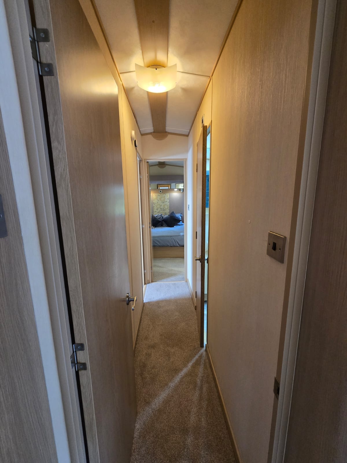 fb27373d-0a58-4191-a85b-ba4026e87f85