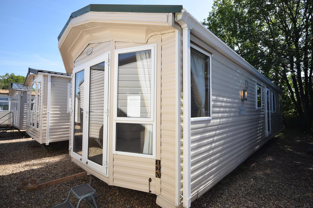 Willerby Winchester Static Caravan Mobile Home For Sale Essex Willerby Winchester Static Caravan Mobile Home For Sale Essex