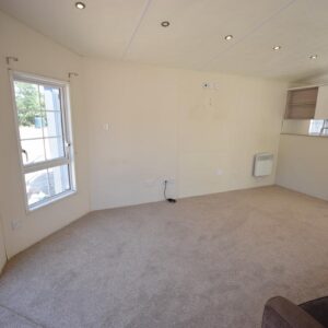 SOLD – 2018 Delta Oakwood Lodge 40×13 | 2 beds | ELECTRIC MODEL | Full Winterpack
