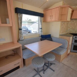 AVAILABLE – 2007 Atlas Nevada | 35×10 | 2 beds | Full Winterpack | En-suite Shower