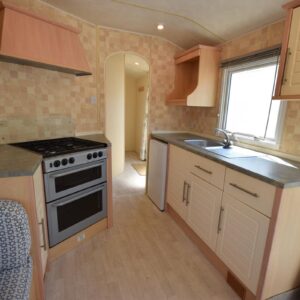 AVAILABLE – 2007 Atlas Nevada | 35×10 | 2 beds | Full Winterpack | En-suite Shower