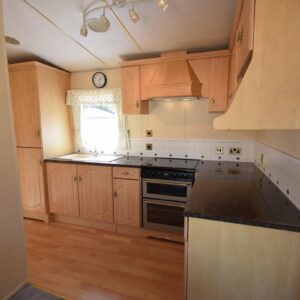 AVAILABLE – 2004 Cosalt Balmoral Deluxe | 37×12 | 2 beds | Full Winterpack