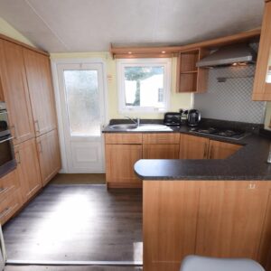 AVAILABLE – 2005 Willerby Winchester CL 38×12 | 2 beds | Full Winterpack
