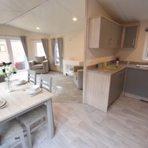 PRE-ORDER | 2027 Sunrise Lodge Deluxe Super’ | 41×13 | 3 beds