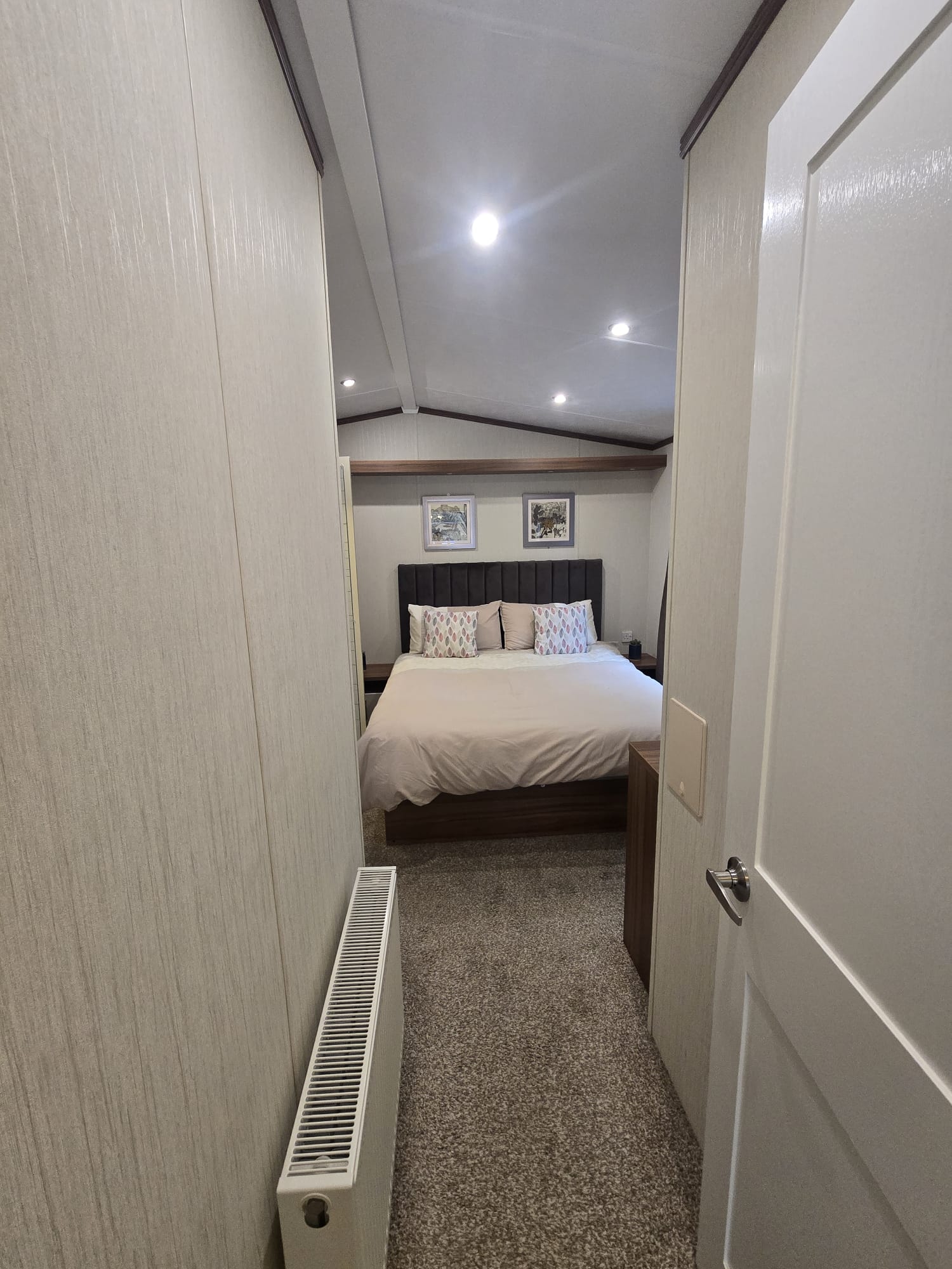 AVAILABLE | 2015 Pemberton Rivington 40x13 | 2 beds | Full Winterpack Mobile Home