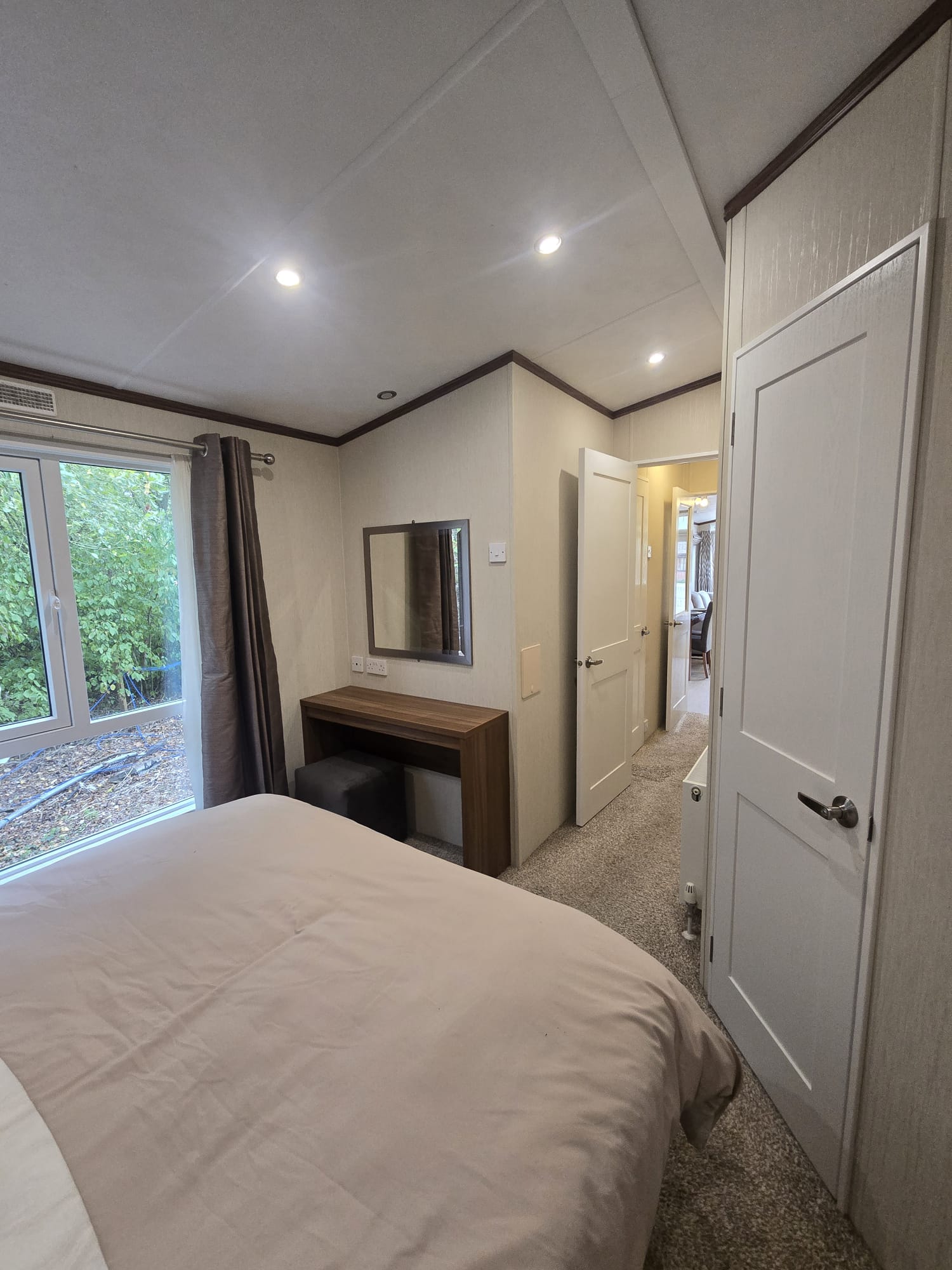 AVAILABLE | 2015 Pemberton Rivington 40x13 | 2 beds | Full Winterpack Mobile Home