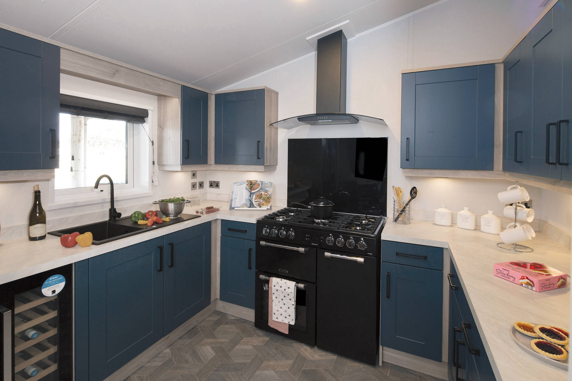Pre-Order | NEW Sunrise Brentwood Lodge | 2/3 beds | BS3632 Residential Spec