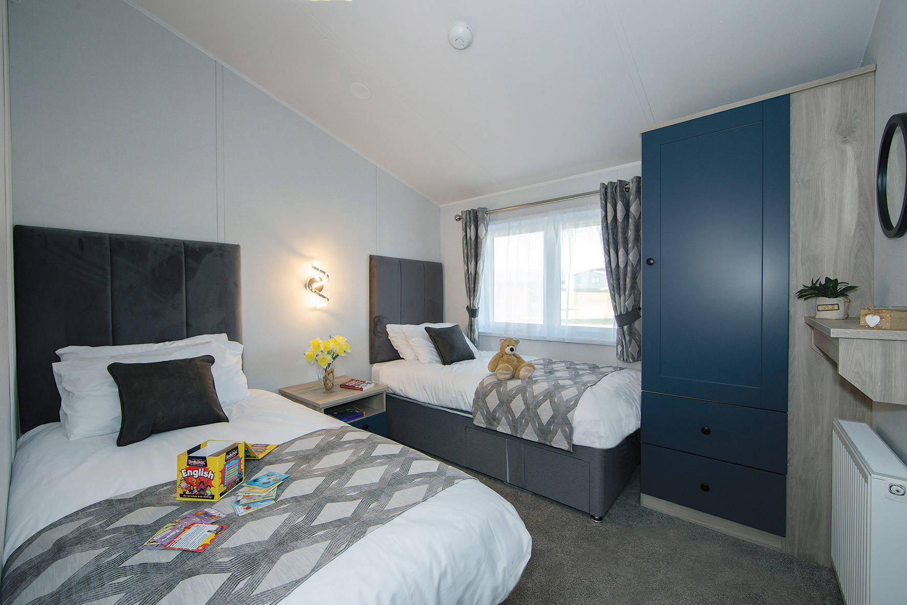 Pre-Order | NEW Sunrise Brentwood Lodge | 2/3 beds | BS3632 Residential Spec