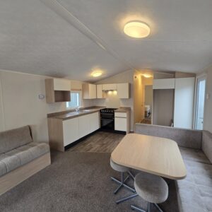 AVAILABLE | 2015 Willerby Aurora 36×12 | 3 beds | Full Winterpack