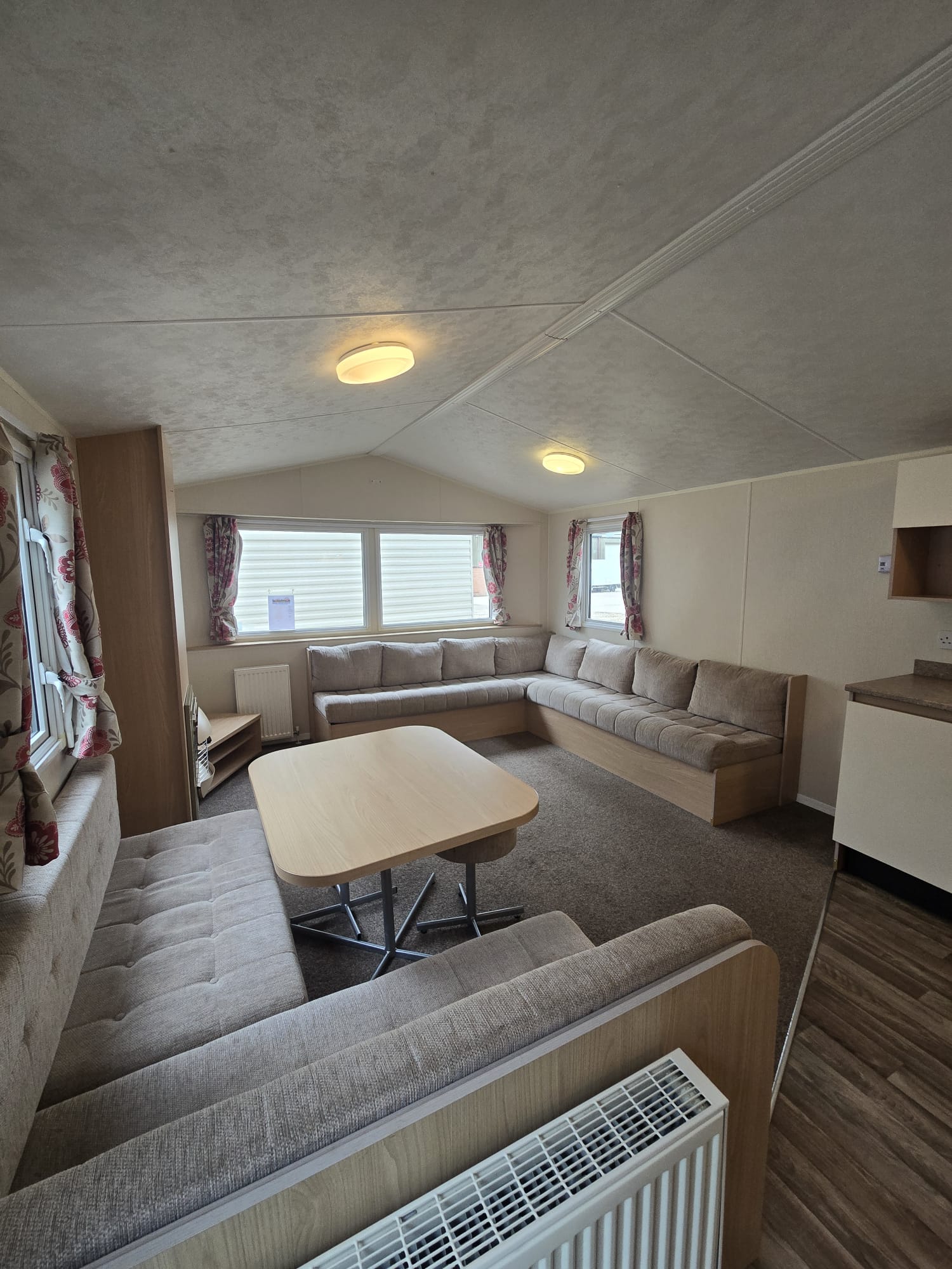 AVAILABLE | 2015 Willerby Aurora 36x12 | 3 beds | Full Winterpack
