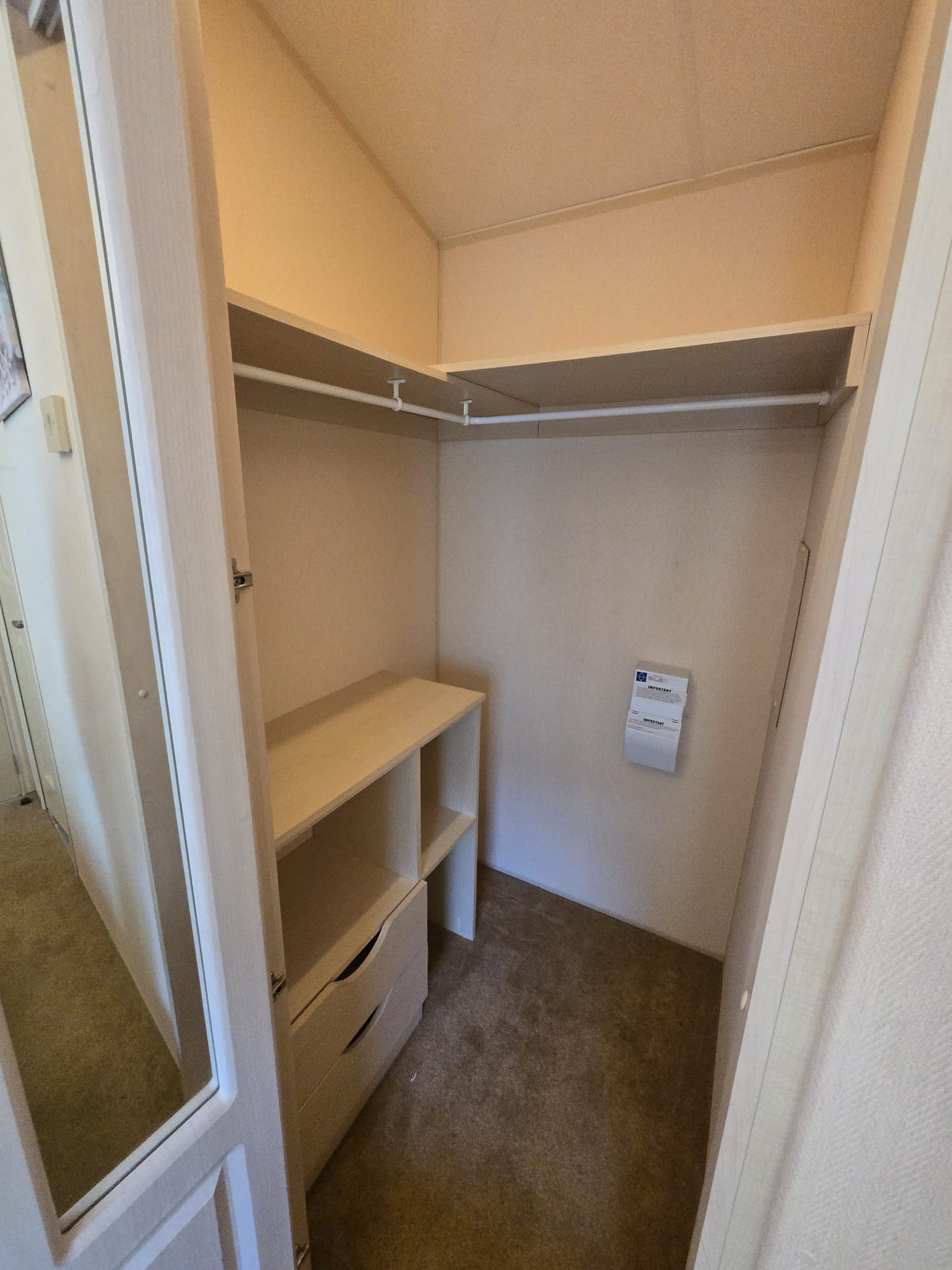 AVAILABLE | 2006 Willerby Granada 36x12 | 2 beds | Full Winterpack