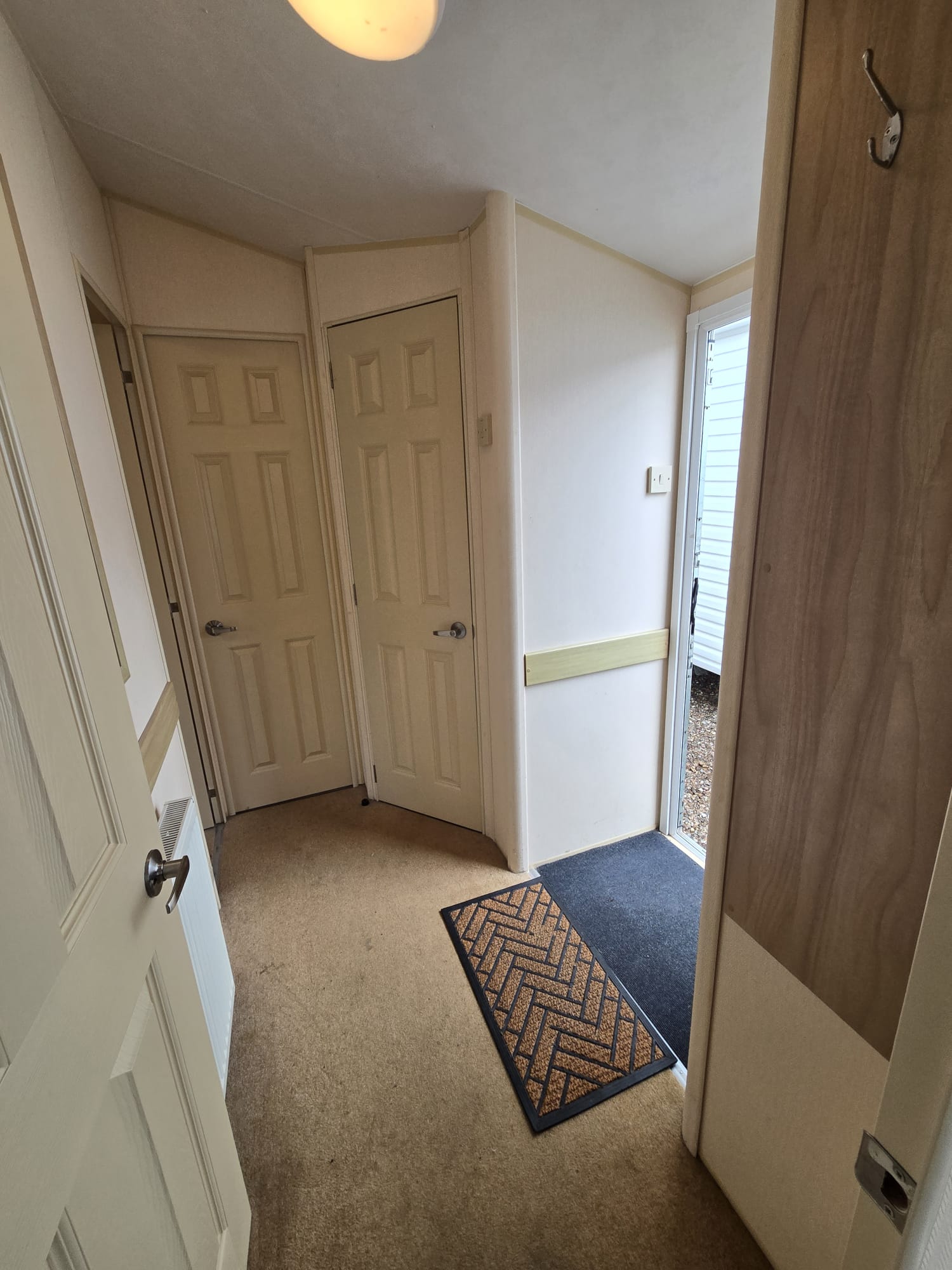 AVAILABLE | 2006 Willerby Granada 36x12 | 2 beds | Full Winterpack