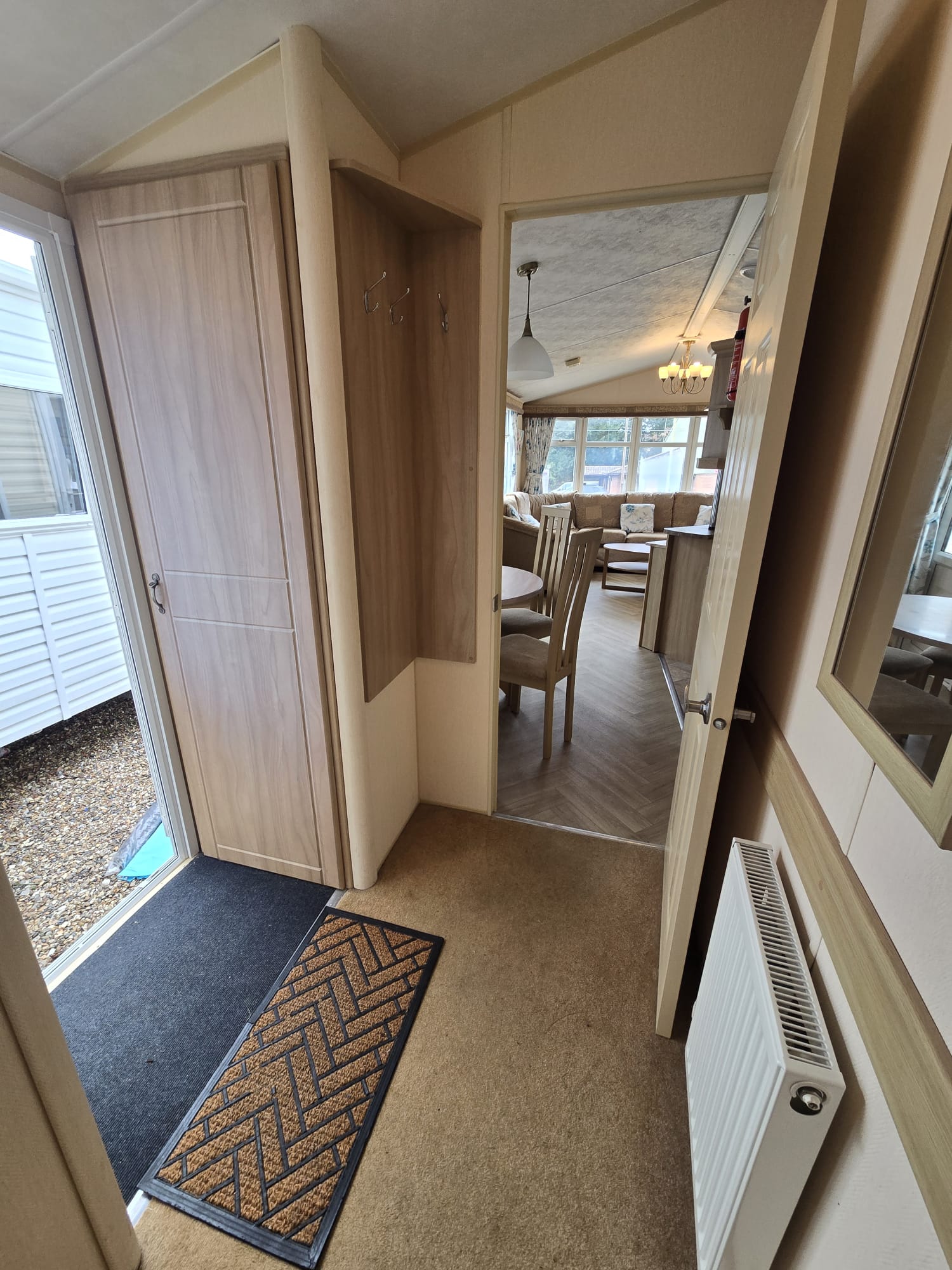 AVAILABLE | 2006 Willerby Granada 36x12 | 2 beds | Full Winterpack