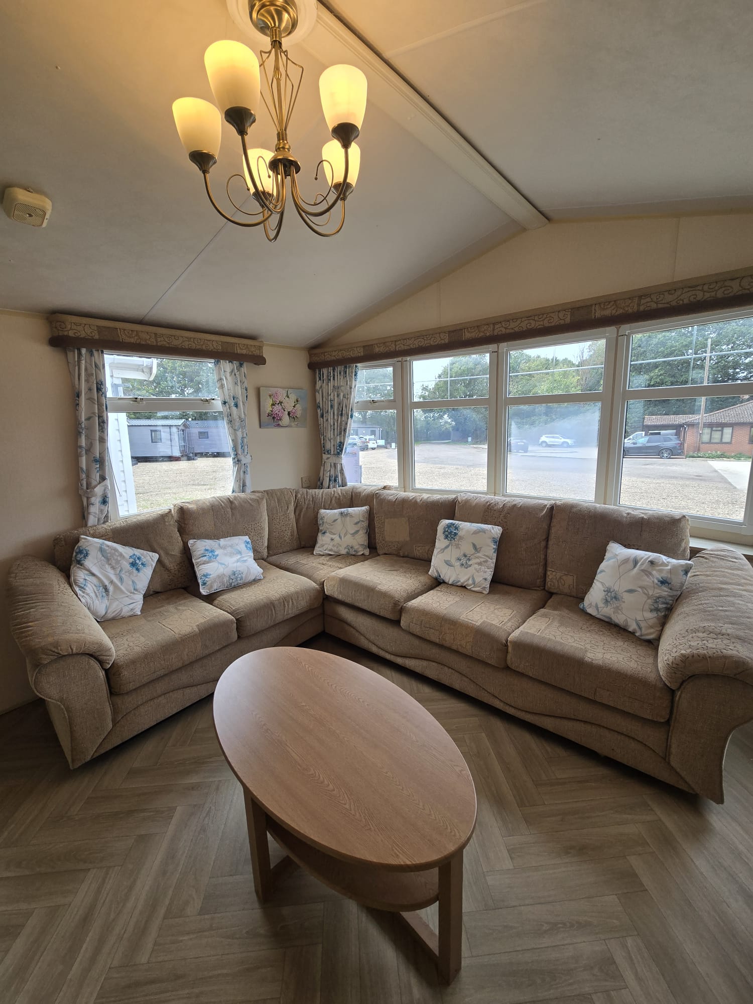 AVAILABLE | 2006 Willerby Granada 36x12 | 2 beds | Full Winterpack