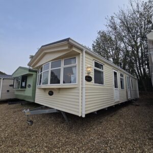 AVAILABLE | 2006 Willerby Granada 36×12 | 2 beds | Full Winterpack