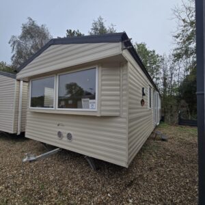 AVAILABLE | 2013 Willerby Sunset 35×12 | 2 beds | Full Winterpack