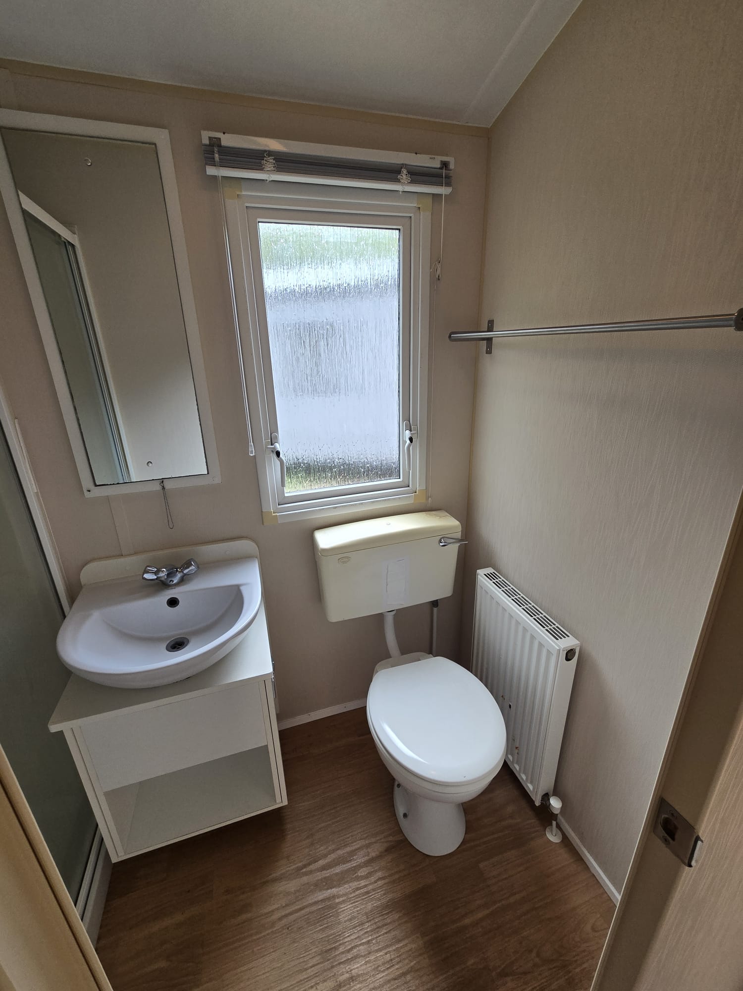 AVAILABLE | 2013 Willerby Sunset 35x12 | 2 beds | Full Winterpack