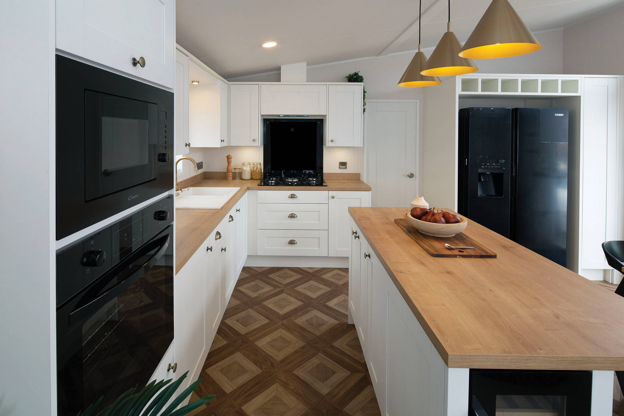 PRE-ORDER | 2027 Sunrise Belgravia Lodge | BS3632 | 43x14.6 | 2 beds